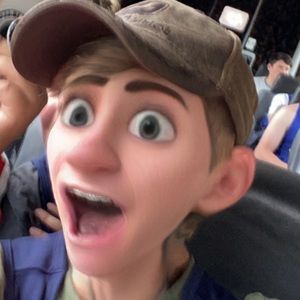 Meet your Posher, Chase